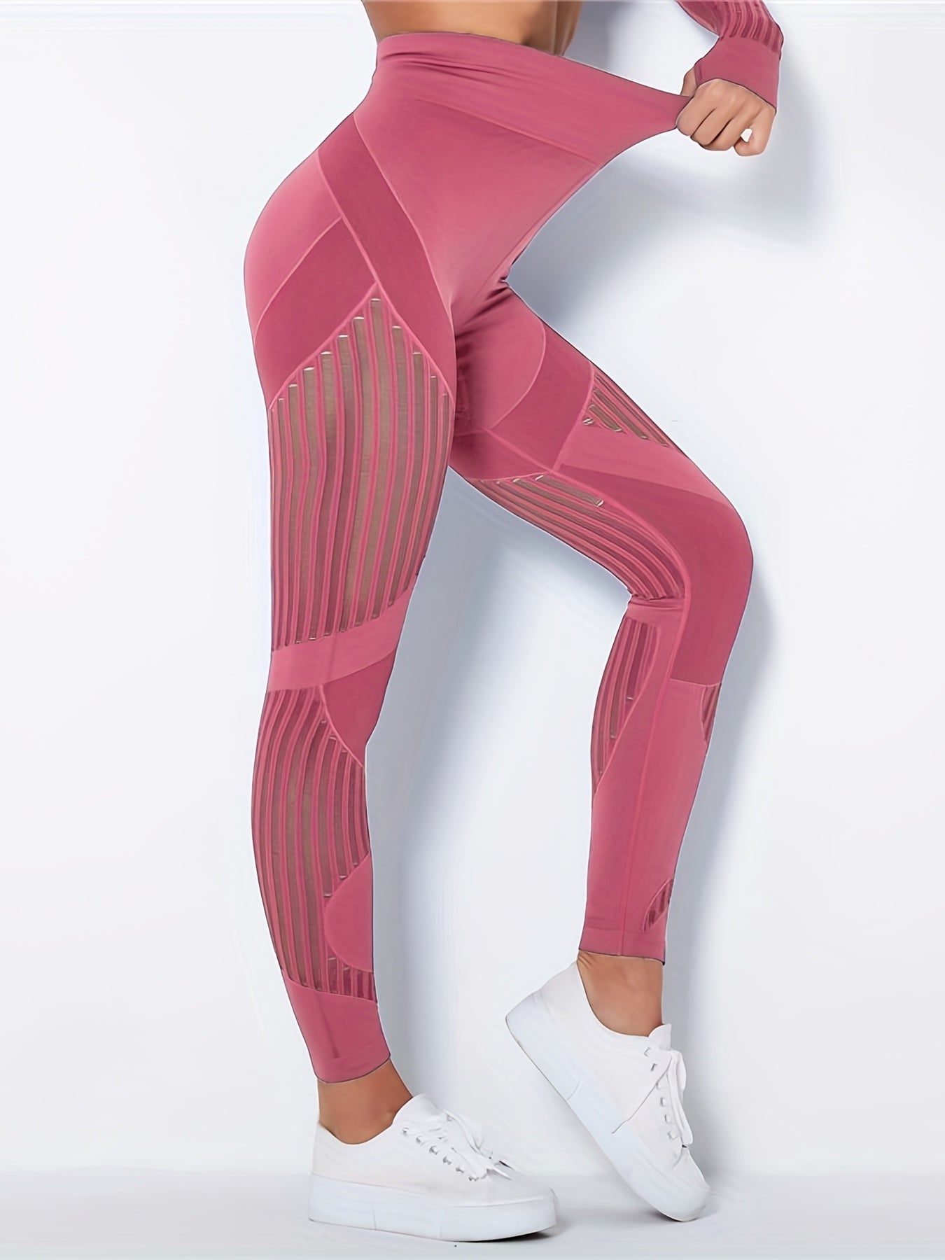 Cut Out Butt Lifting High Stretch Leggings