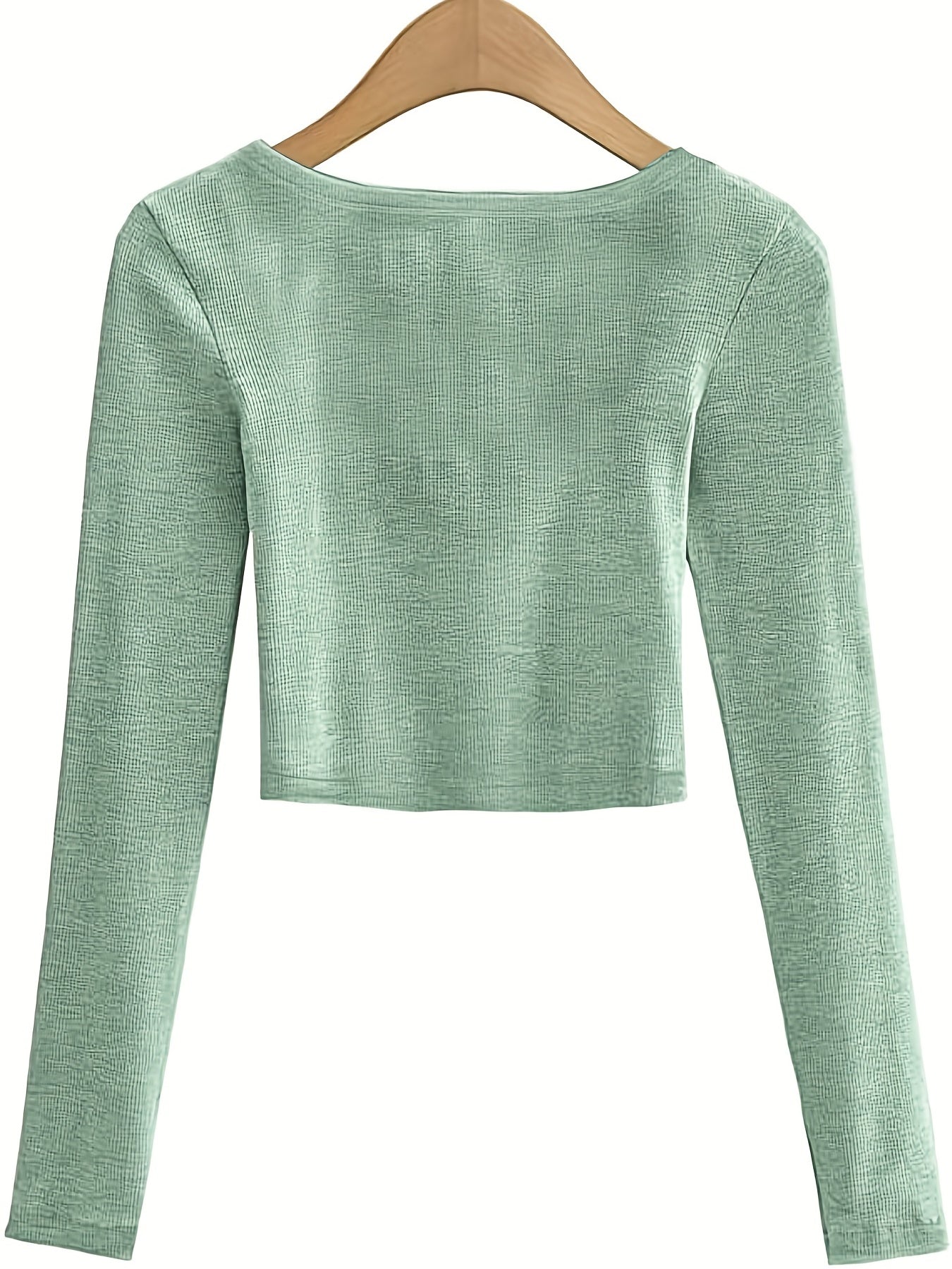 Chic All-Season Scoop Neck Crop Top