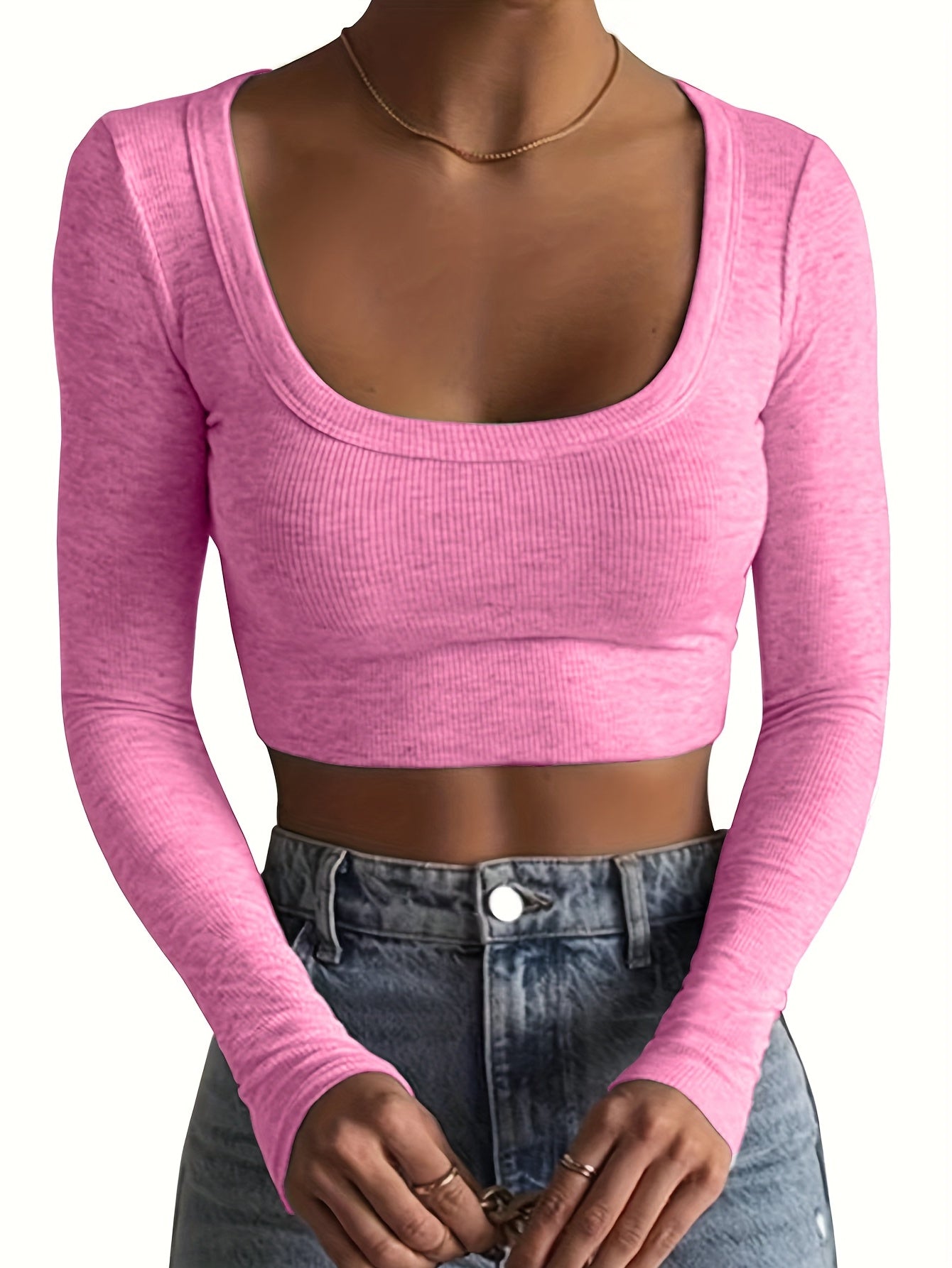 Chic All-Season Scoop Neck Crop Top