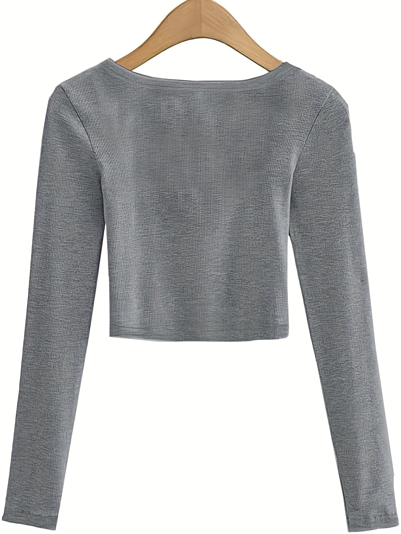 Chic All-Season Scoop Neck Crop Top