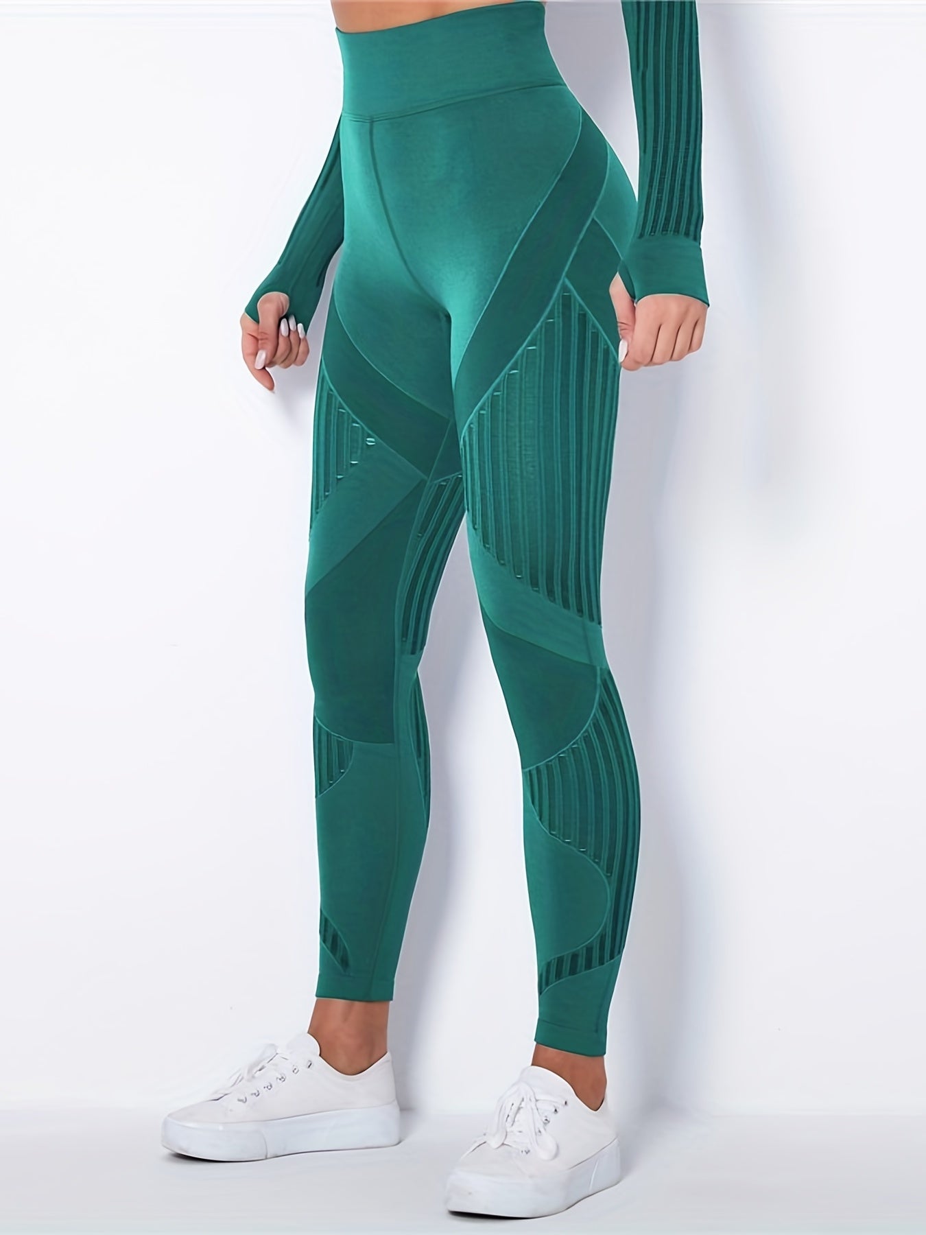 Cut Out Butt Lifting High Stretch Leggings