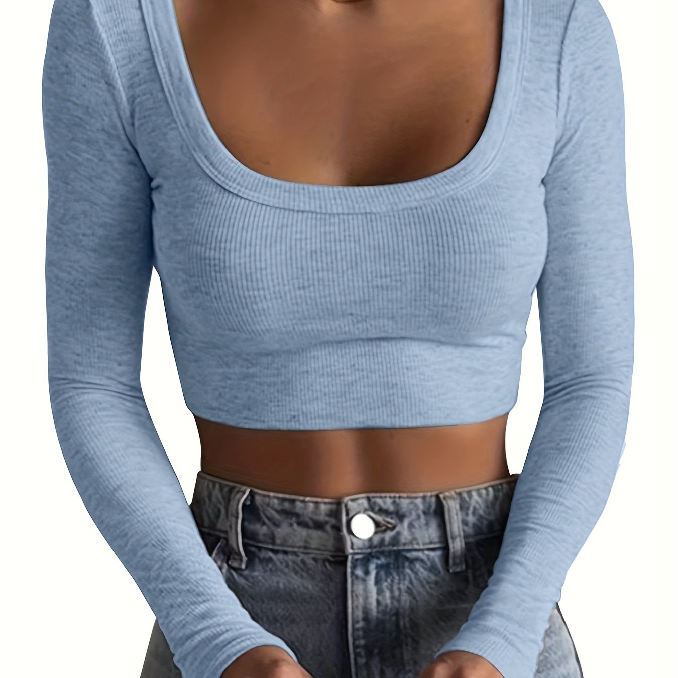 Chic All-Season Scoop Neck Crop Top