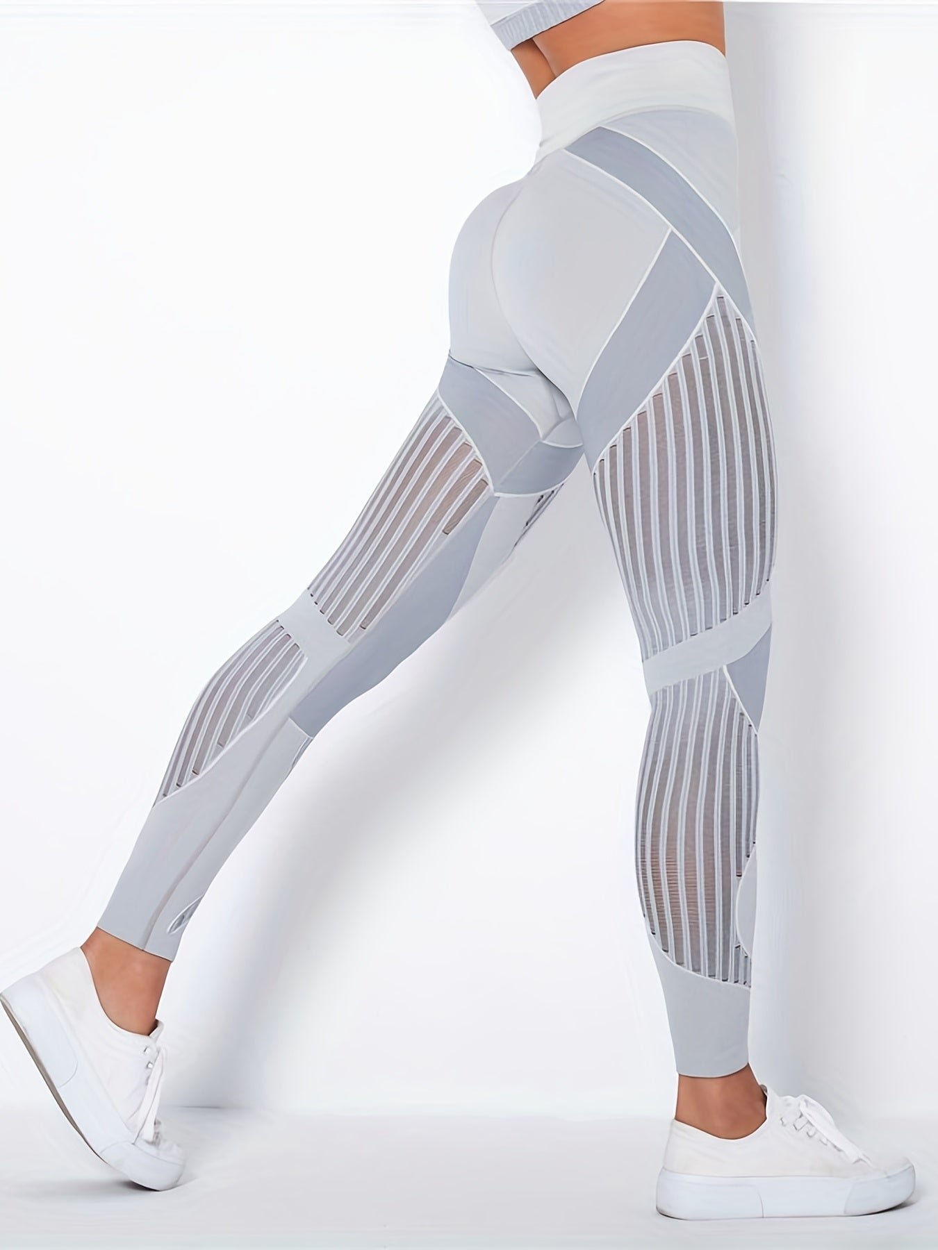 Cut Out Butt Lifting High Stretch Leggings